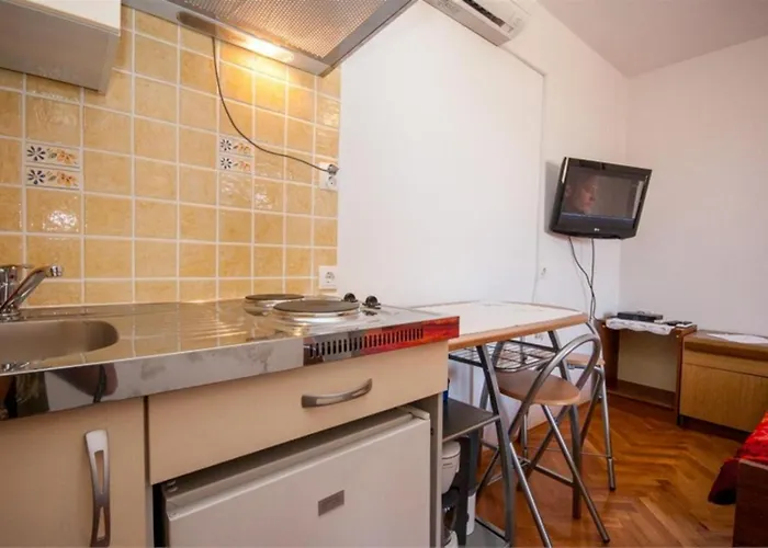 Apartman With Parking Space Baska, Krk - 23742 *